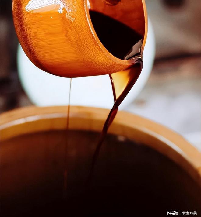 、豉油、蚝油到底啥区别？看完你就明白了冰球突破豪华版app老抽、生抽、酱油(图11)