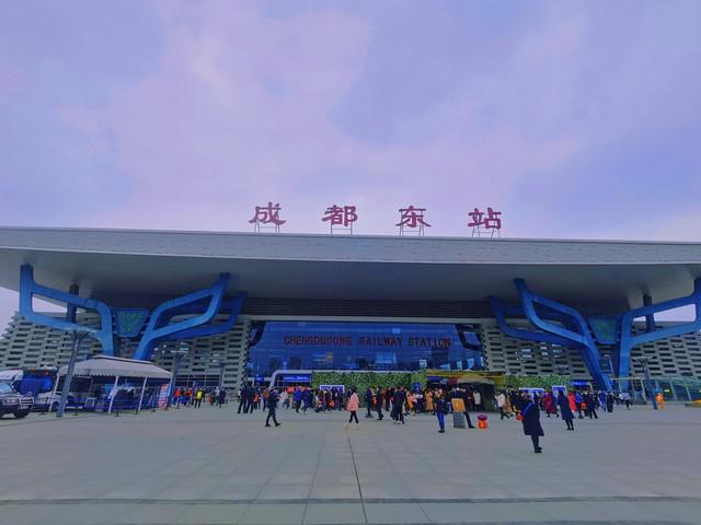 么玩四川自由行导游4天超值费用推荐冰球突破豪华版去四川自由行四日游怎(图3)